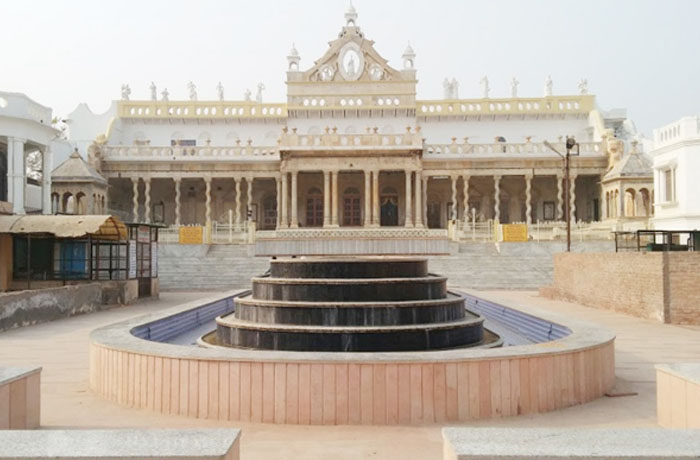 mathuravrindavantaxiservices