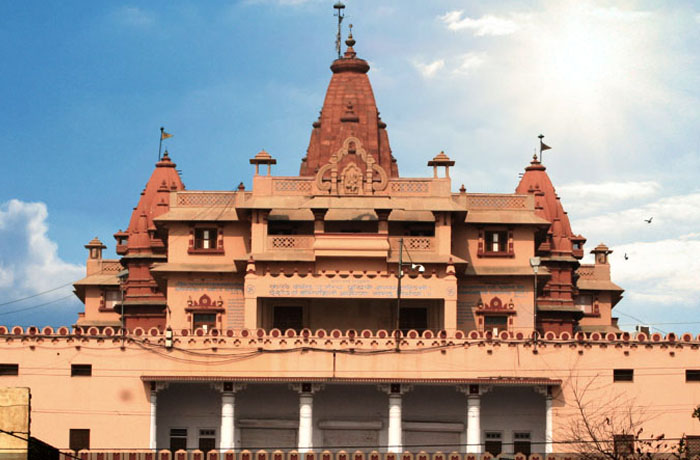 mathuravrindavantaxiservices